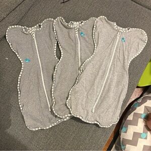 1 Love to Dream Gray Baby Swaddle size S